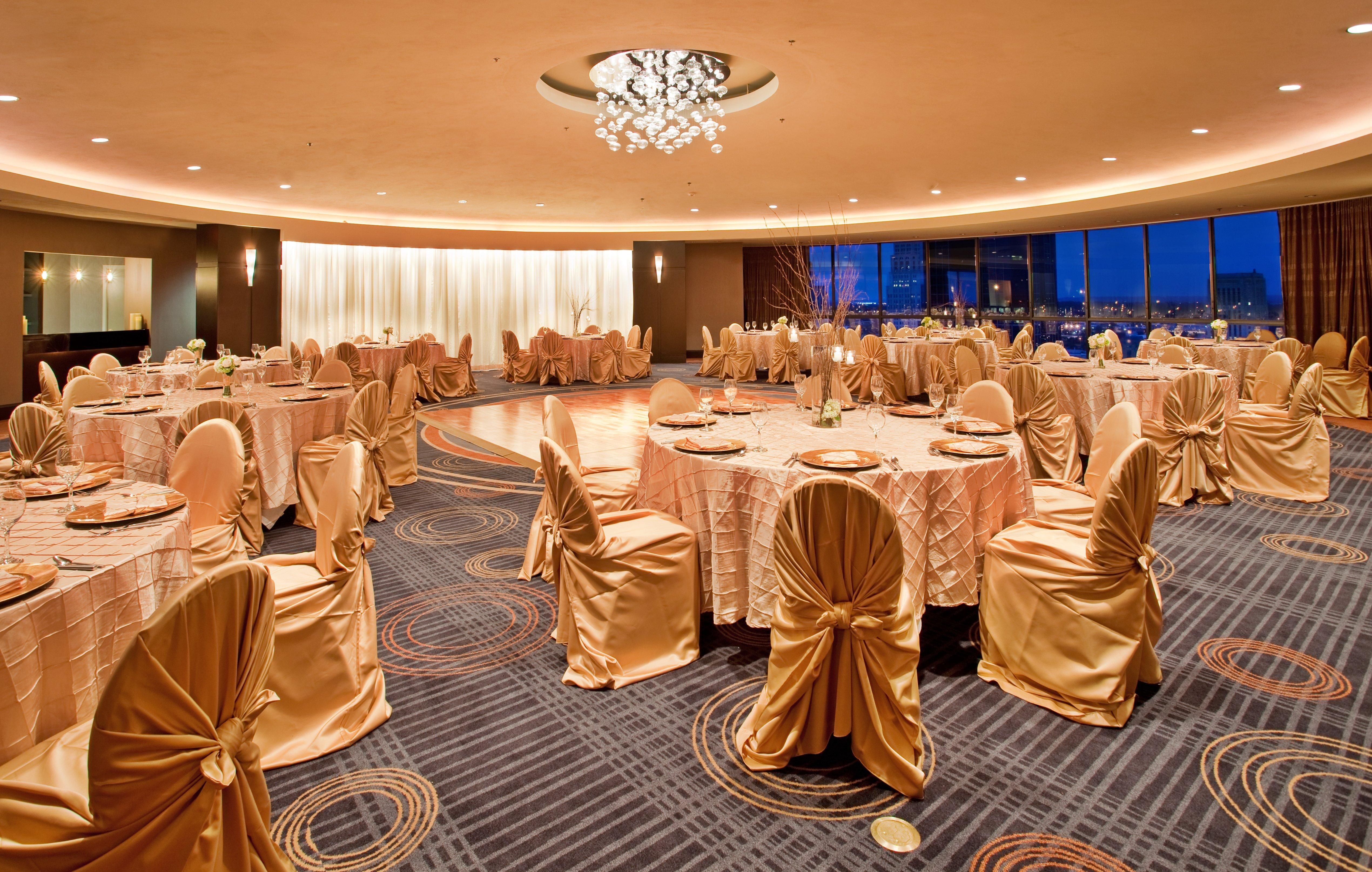 Crowne Plaza Kansas City Downtown By Ihg Екстер'єр фото