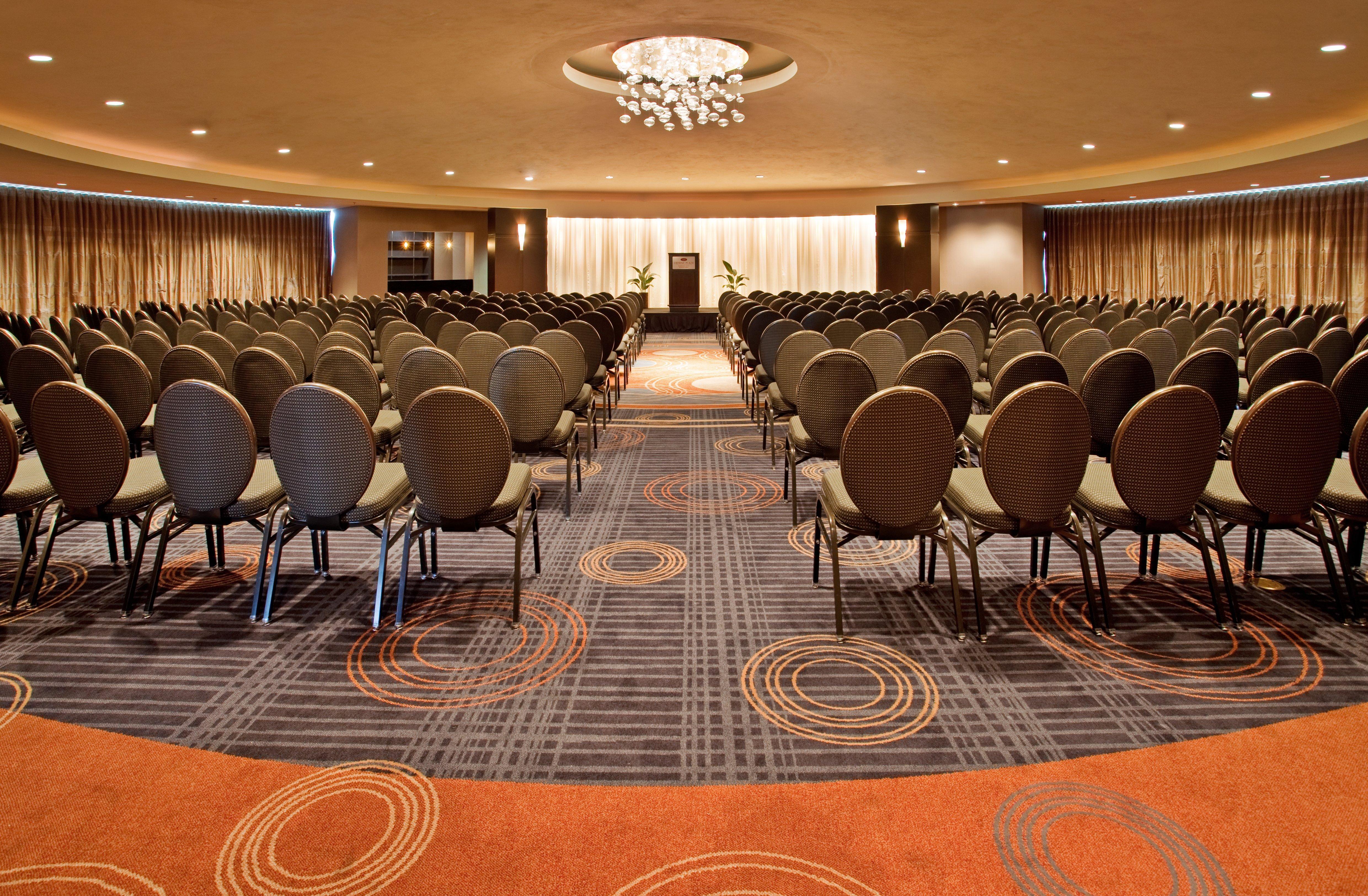 Crowne Plaza Kansas City Downtown By Ihg Екстер'єр фото