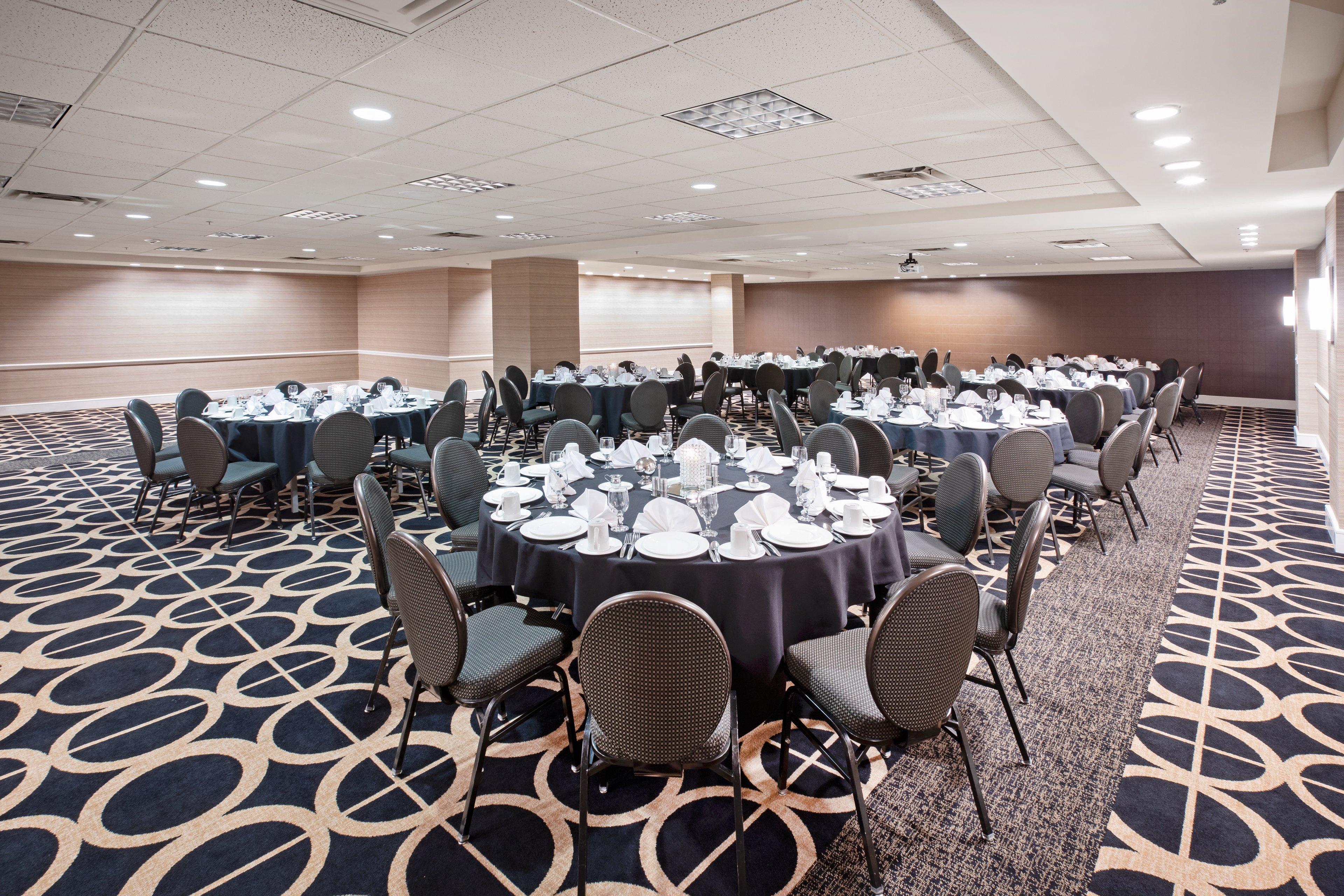 Crowne Plaza Kansas City Downtown By Ihg Екстер'єр фото