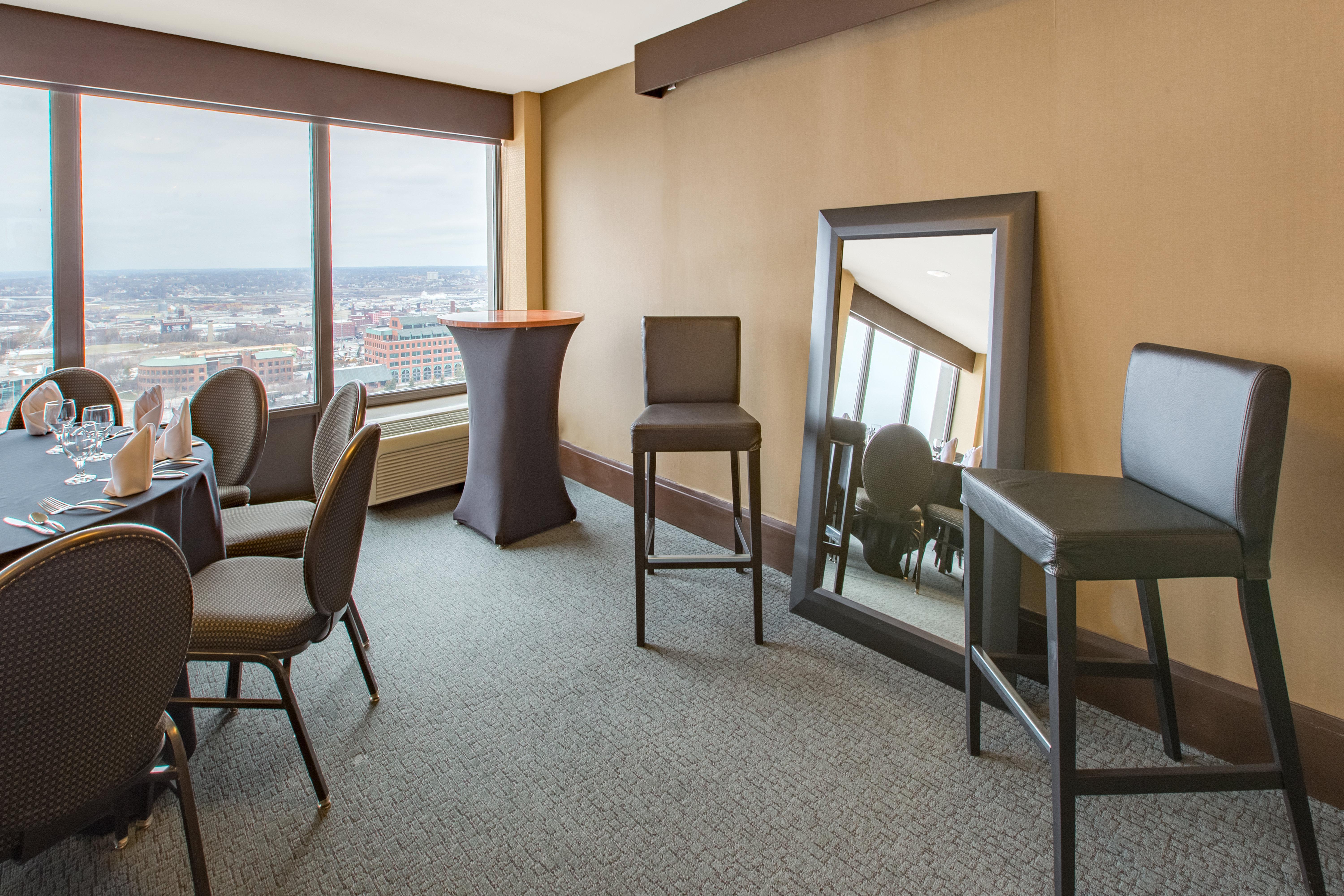 Crowne Plaza Kansas City Downtown By Ihg Екстер'єр фото